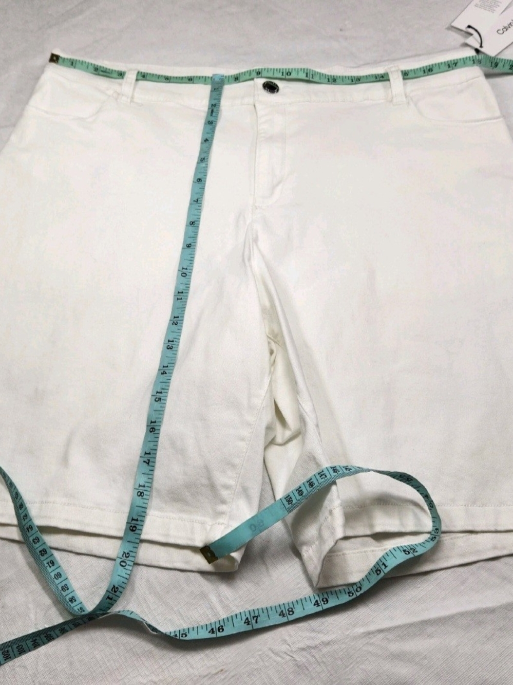 Calvin Klein Womens Plus Size 16  White Denim Shorts Modern Essentials NWT 03 - Picture 8 of 11